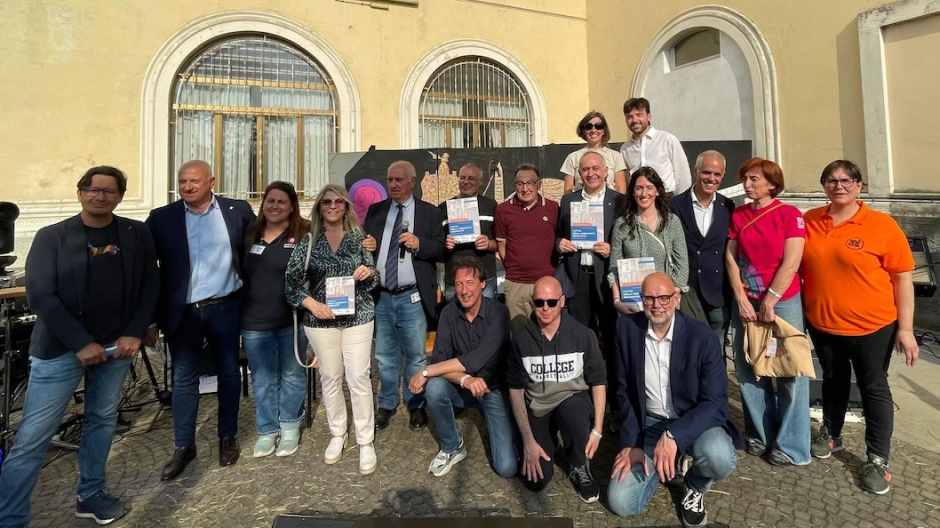 Borgomanero: firmato il patto della Comunità Educante